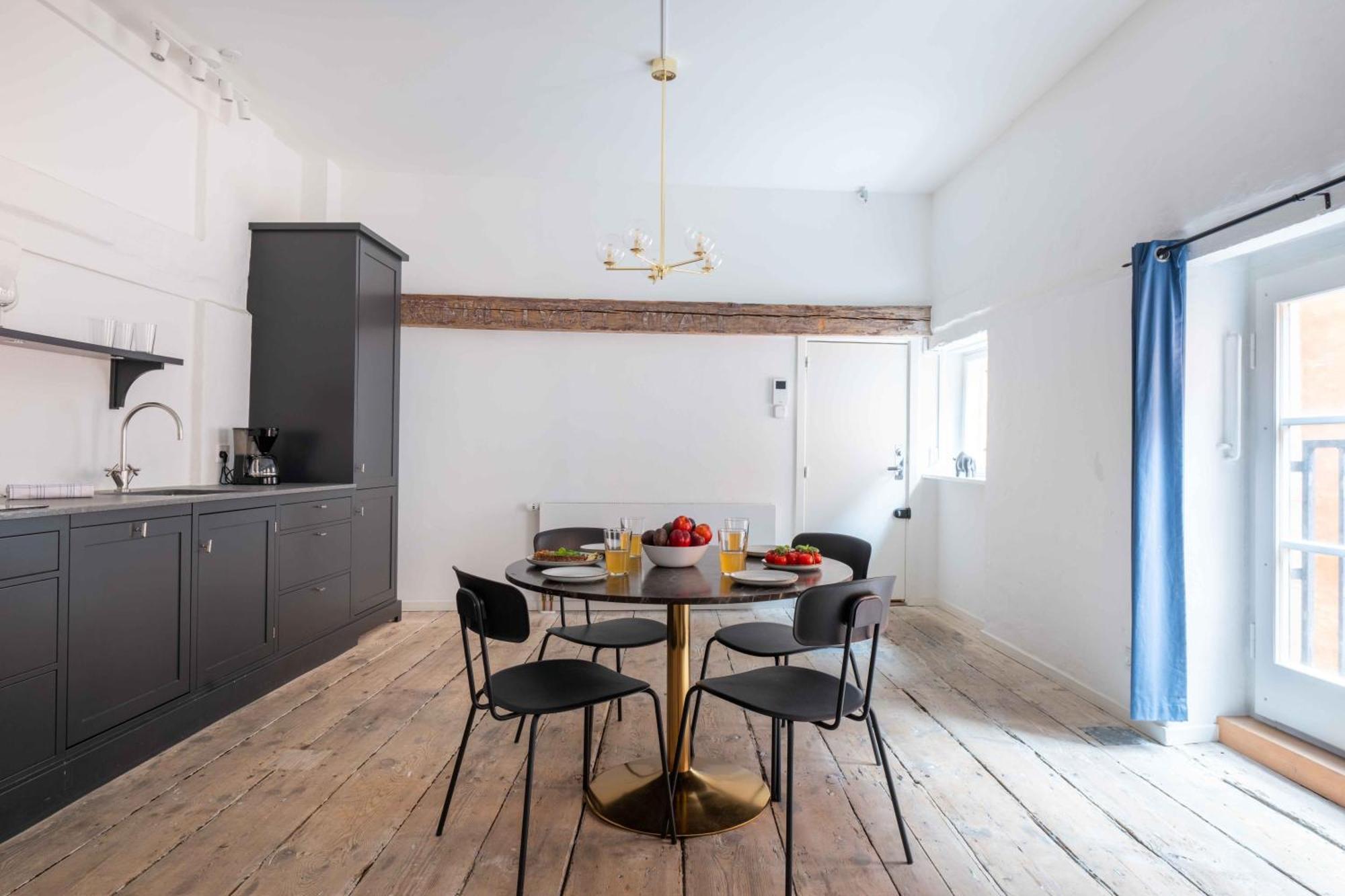 Charismatic Flats In Old Town Kopenhaga